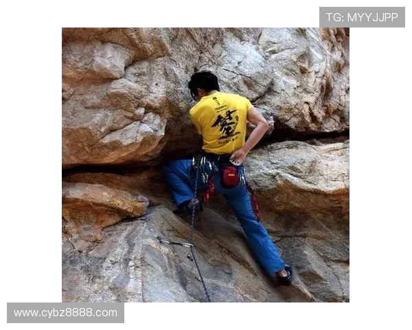 南京极限运动队在攀岩联赛中以69分稳居积分榜首位